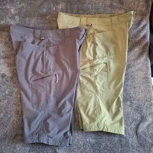2 Pc Lot Eastern Mountain Sports Cargo Nylon Bermuda‎ Shorts Size 12 Gray Green